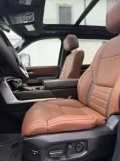 interiorFront
