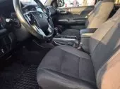 interiorFront