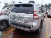 car Right Back