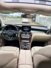 interiorFront