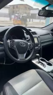 interiorFront