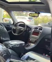 interiorFront