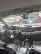 interiorFront