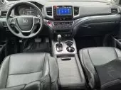 interiorFront