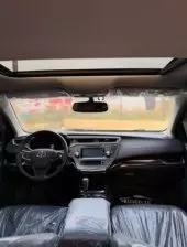 interiorFront