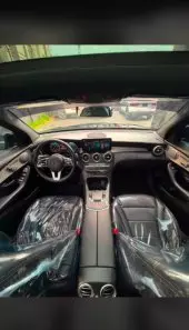 interiorFront