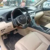 interiorFront