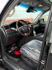 interiorFront