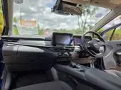 interiorFront