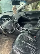 interiorFront