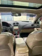 interiorFront