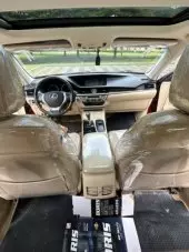 interiorFront