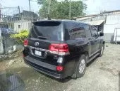 car Right Back