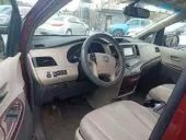 interiorFront
