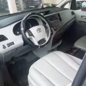 interiorFront