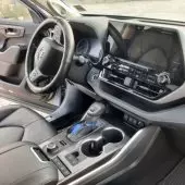 interiorFront