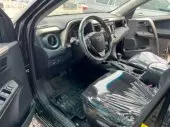 interiorFront