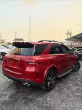 car Right Back