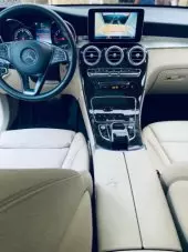 interiorFront