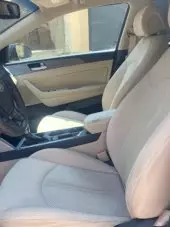 interiorFront