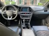 interiorFront