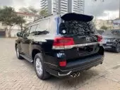 car Right Back