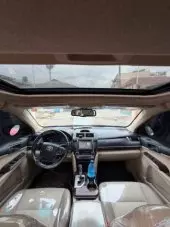 interiorFront