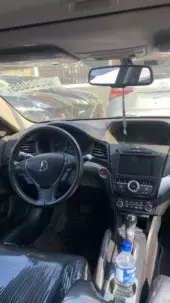 interiorFront
