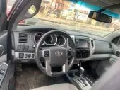 interiorFront