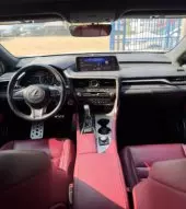 interiorFront