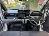 interiorFront