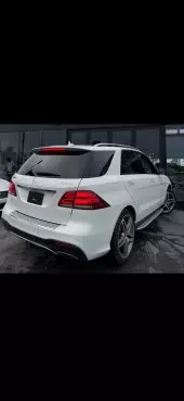 car Right Back