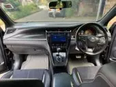 interiorFront