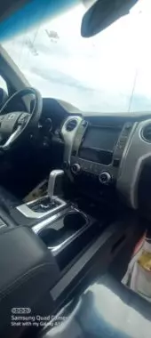 interiorFront