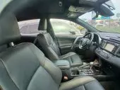 interiorFront