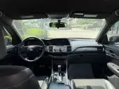 interiorFront
