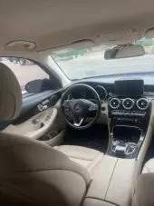 interiorFront