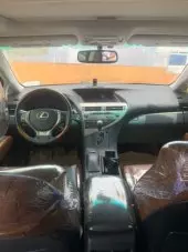 interiorFront