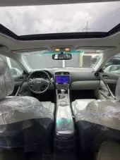 interiorFront