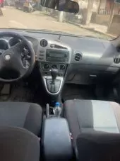 interiorFront