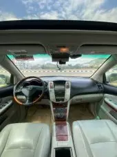 interiorFront