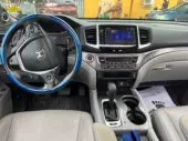 interiorFront