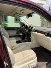 interiorFront