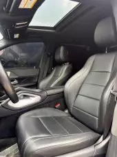 interiorFront