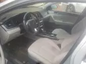 interiorFront