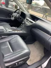 interiorFront