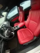 interiorFront