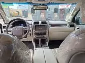 interiorFront