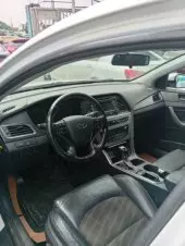 interiorFront
