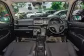 interiorFront